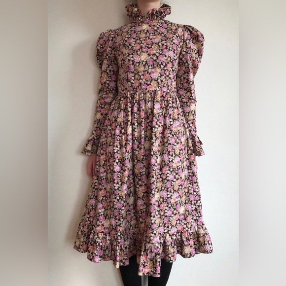 Batsheva Prairie Dress - Picture 6 of 13